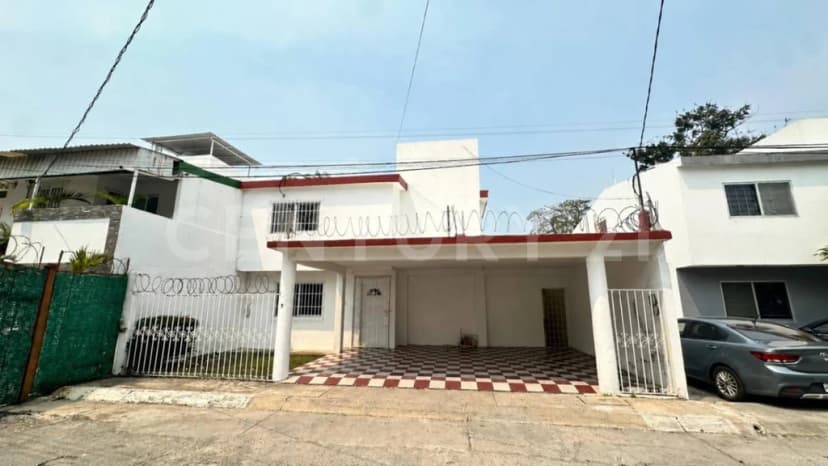 Gallery main