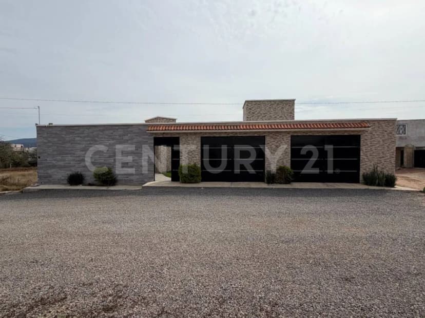 Gallery main