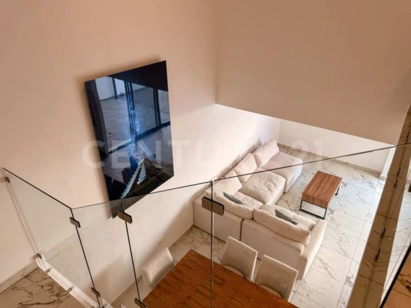 Gallery preview 3