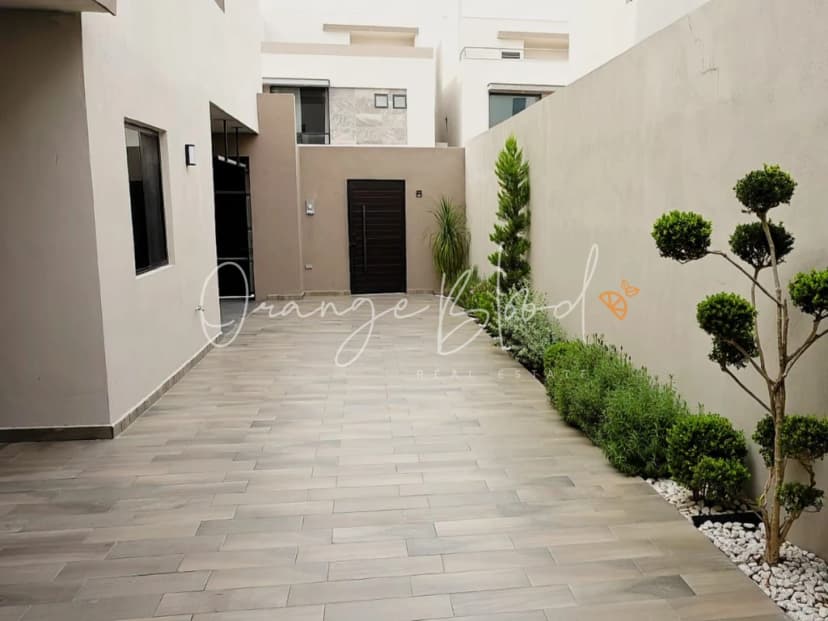 Gallery preview 3