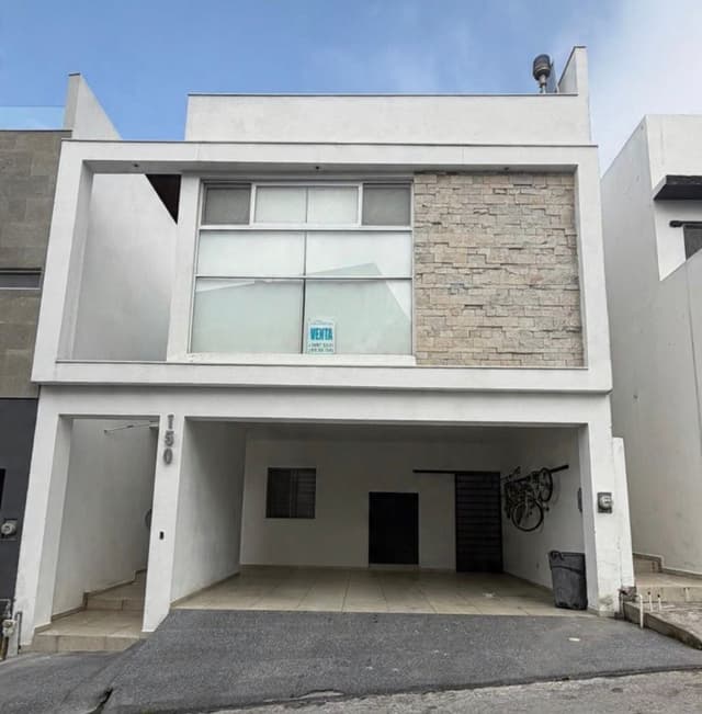 Casa en Venta Cumbres Elite