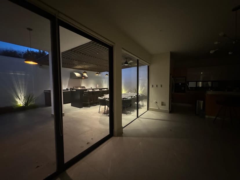 Gallery preview 3
