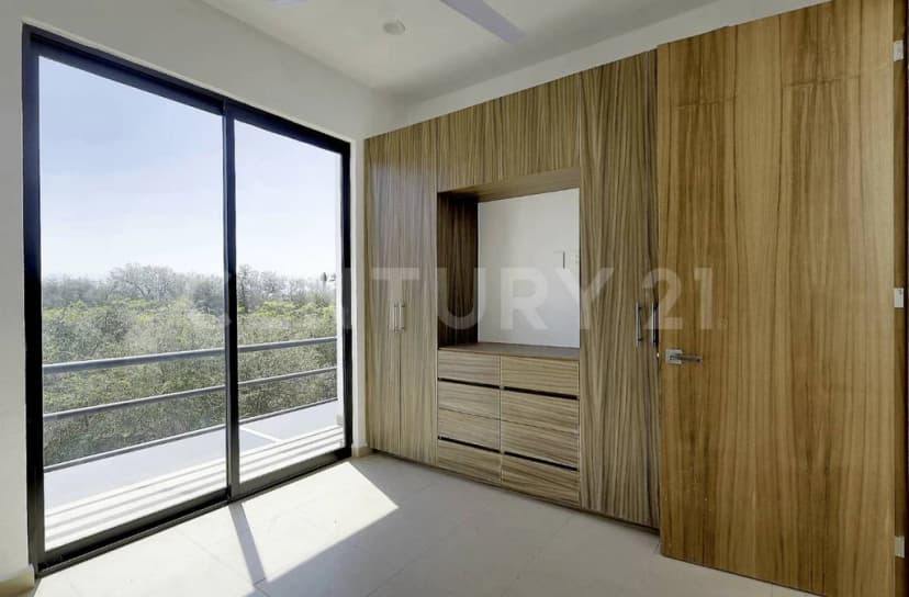 Gallery preview 3