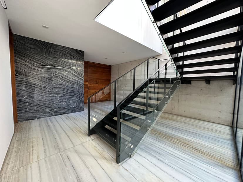 Gallery preview 3