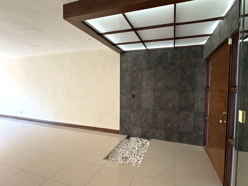 Gallery preview 3