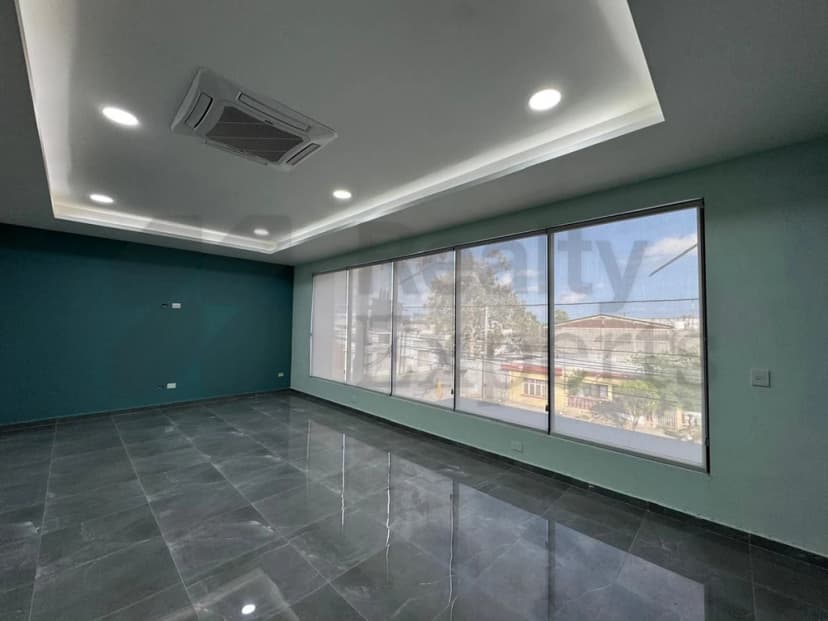 Gallery main
