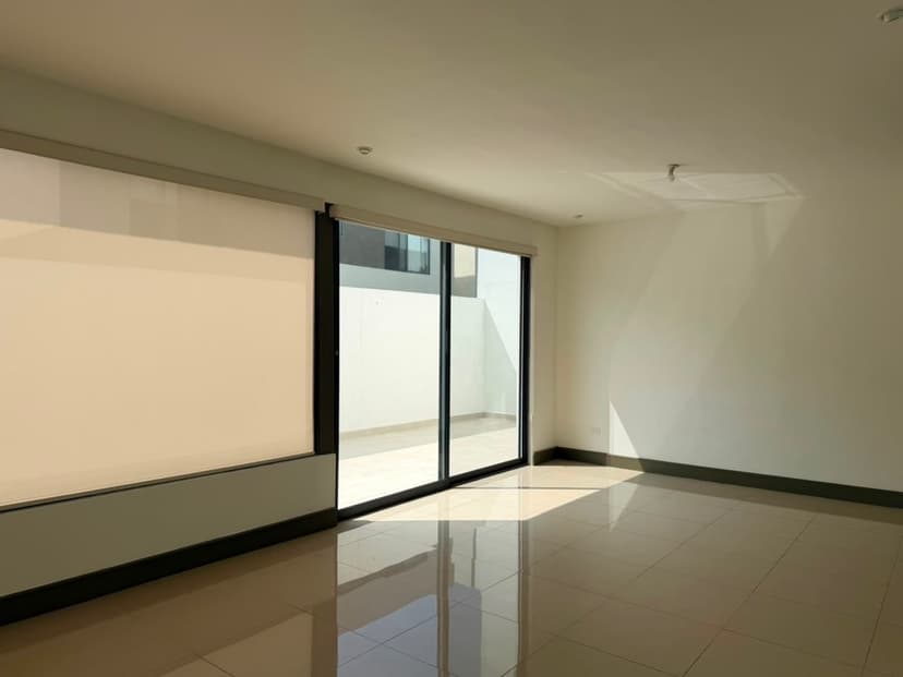 Gallery preview 3