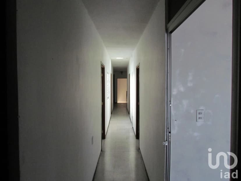Gallery main