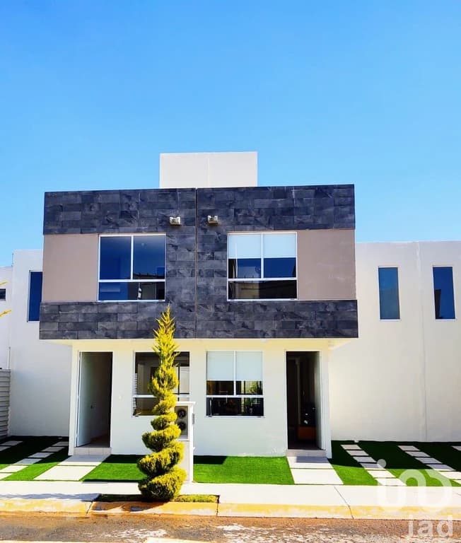 Gallery main