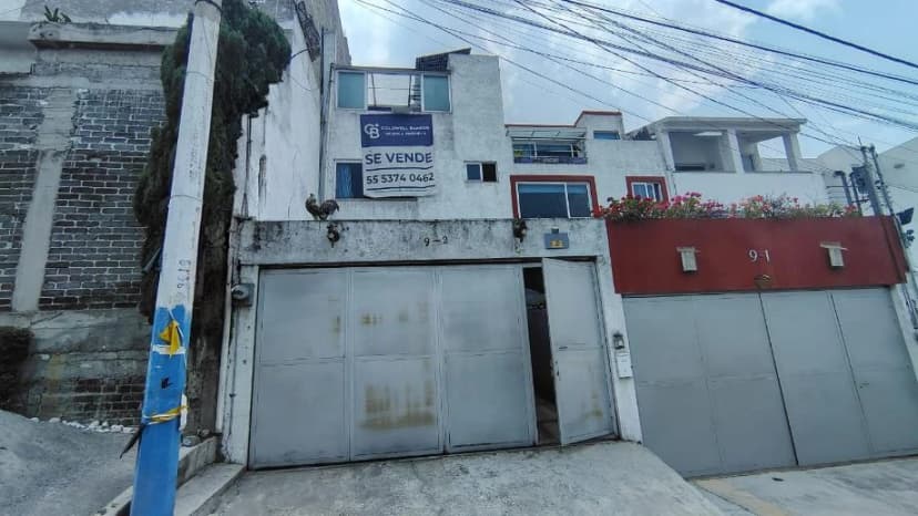 Gallery main