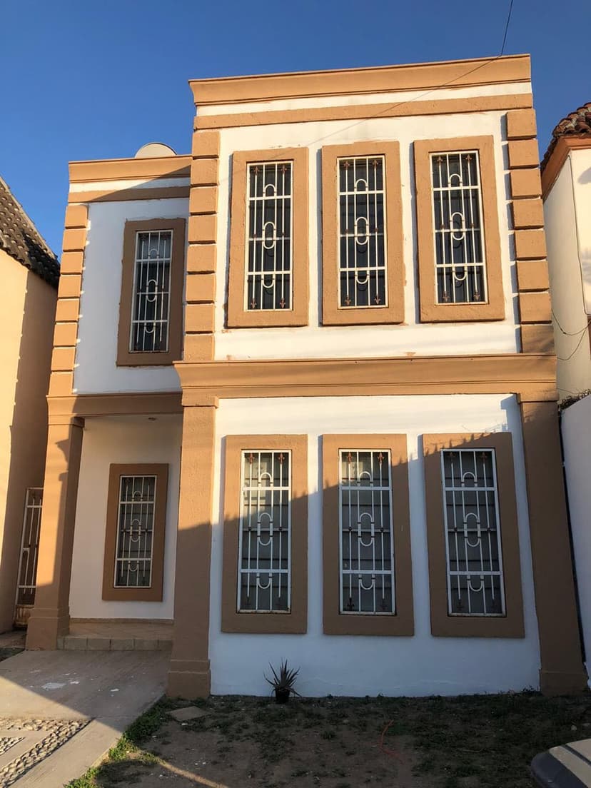 Gallery main
