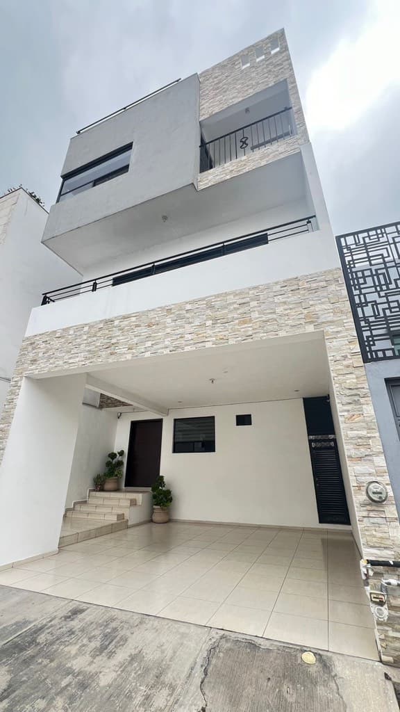 Casa en Venta en Cumbres Elite Monterrey