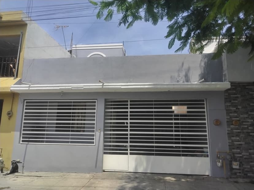 Gallery main