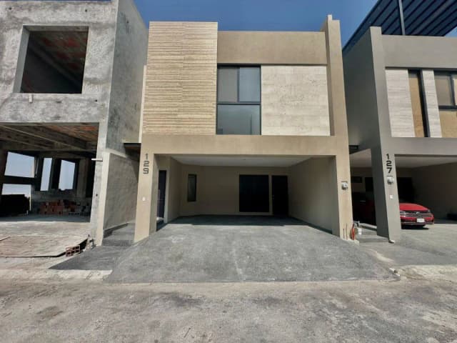 Casa en Venta en Cumbres Elite, Monterrey, Nuevo León