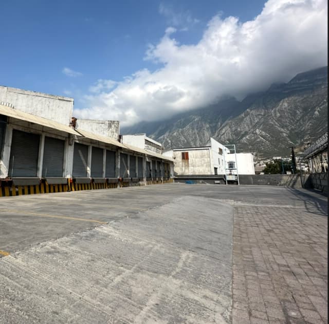 Bodega en Renta en Zona Industrial, San Pedro Garza García, Nuevo León