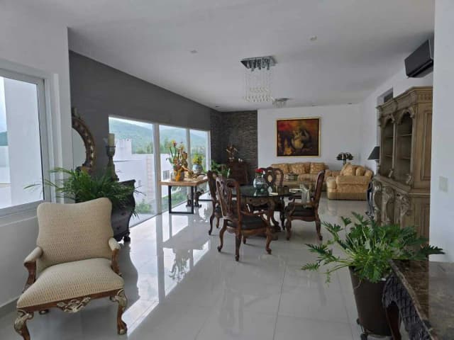 Casa en Venta en Valle Alto, Monterrey, Nuevo León