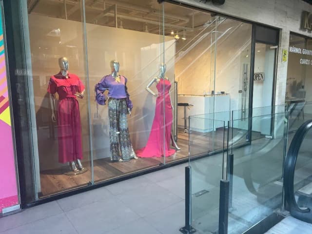 Local en Venta en Del Valle, San Pedro Garza García, Nuevo León