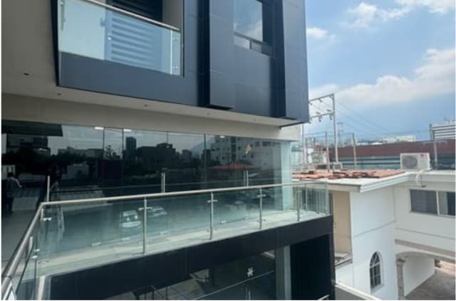 Local en Renta en Del Valle, San Pedro Garza García, Nuevo León