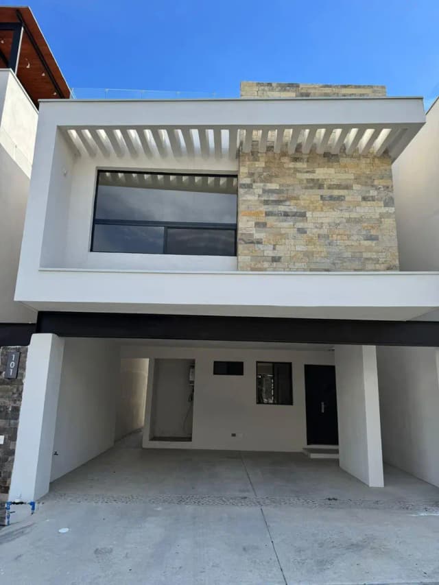 Casa en Venta en Montellán, Monterrey, Nuevo León