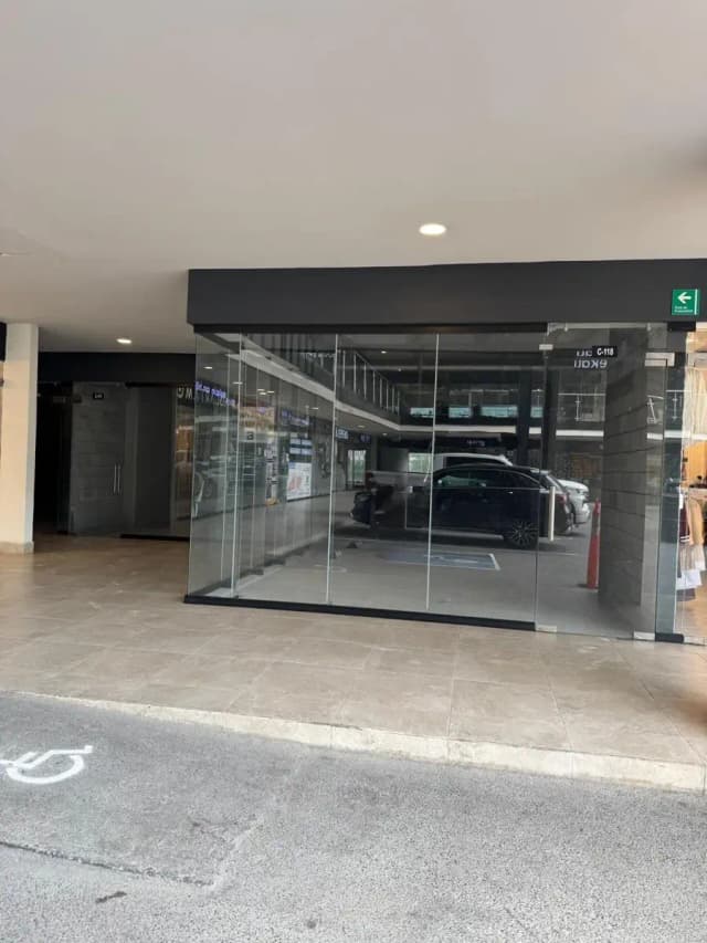 Local en Venta en Valle Alto, Monterrey, Nuevo León