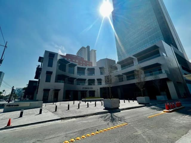 Local en Renta en San Jeronimo, Monterrey, Nuevo León