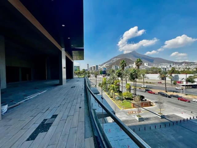 Local en Renta en San Jeronimo, Monterrey, Nuevo León