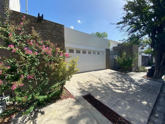 Casa en Venta en Santa Engracia, San Pedro Garza García, Nuevo León