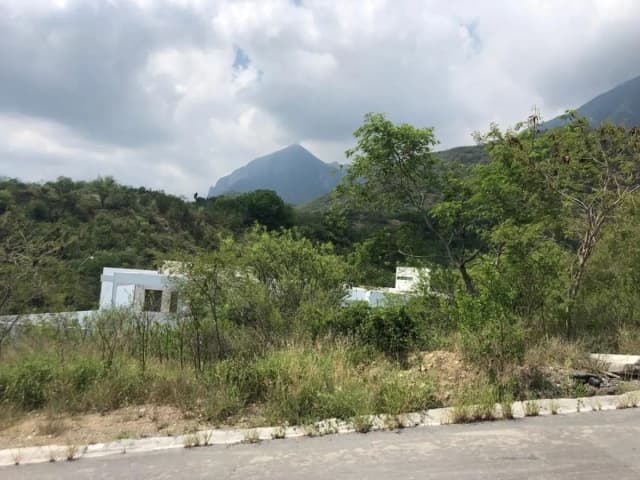 Terreno en Venta en Bosques de Valle Alto, Monterrey, Nuevo León