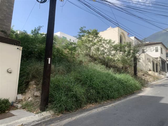 Terreno en Venta en Las Cumbres, Monterrey, Nuevo León