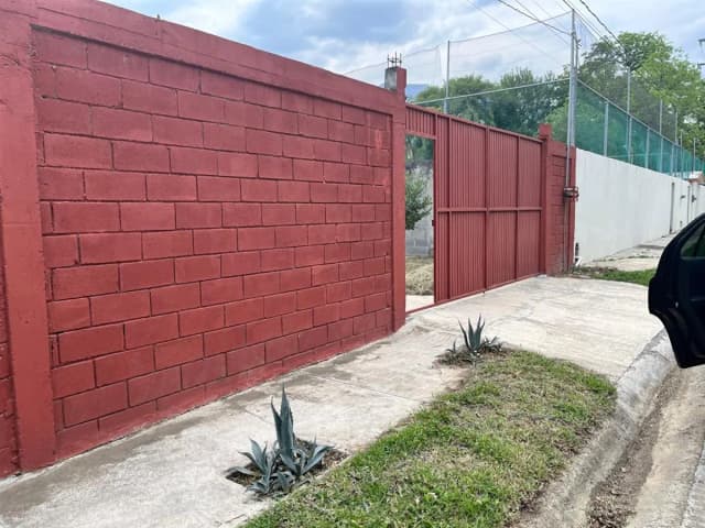 Terreno en Venta en El Barrial, Santiago, Nuevo León