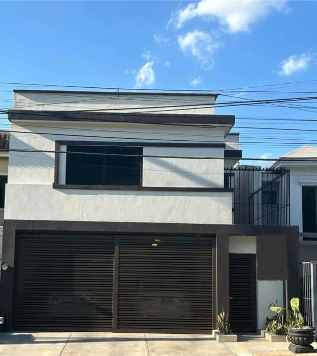 Casa en Venta en Palo Blanco, San Pedro Garza García, Nuevo León