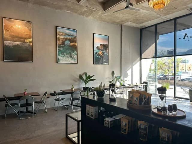 Local en Venta en Zona Loma Larga Oriente, San Pedro Garza García, Nuevo León