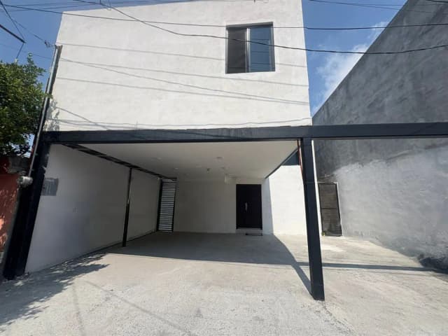 Casa en Venta en Villa de San Miguel, Guadalupe, Nuevo León