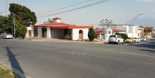 Casa en Venta en Las Cumbres, Monterrey, Nuevo León