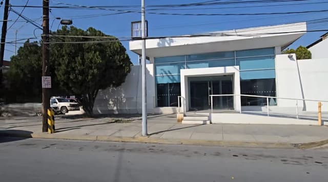 Local en Renta en Leones, Monterrey, Nuevo León