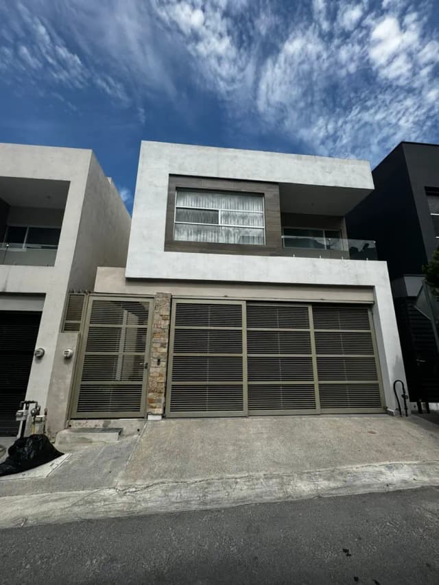Casa en Renta en Cumbres Elite, Monterrey, Nuevo León