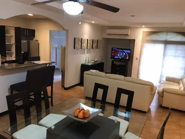 Departamento en Renta en Del Valle, San Pedro Garza García, Nuevo León