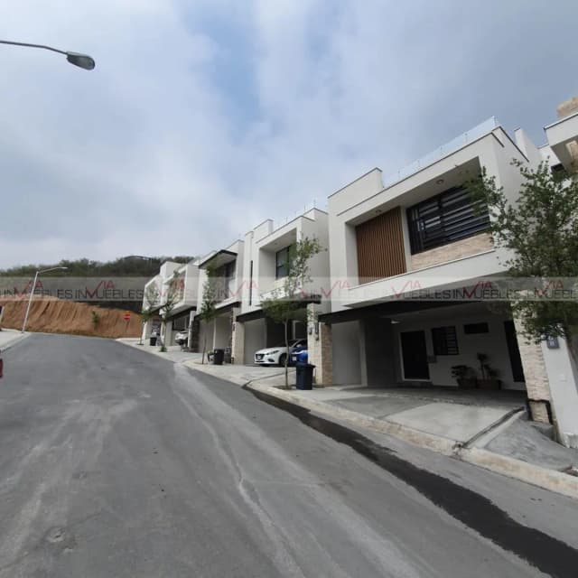 Casa en Venta en El Barro, Monterrey, Nuevo León