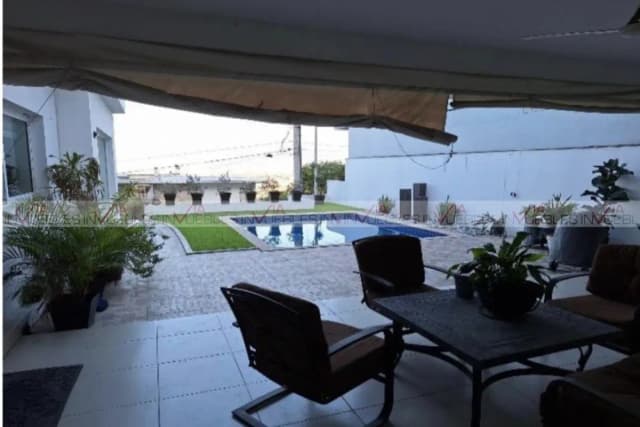 Casa en Venta en Vista Hermosa, Monterrey, Nuevo León