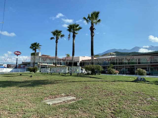 Local en Venta en El Encino, Monterrey, Nuevo León
