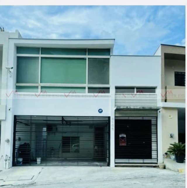Casa en Venta en Satélite Acueducto Séptimo Sector, Monterrey, Nuevo León