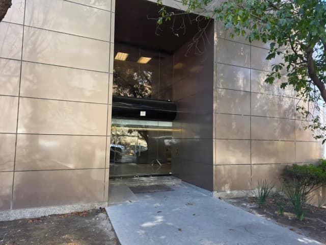 Oficina en Renta en Residencial Santa Bárbara, San Pedro Garza García, Nuevo León