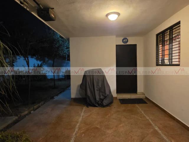 Casa en Venta en Las Lomas, García, Nuevo León