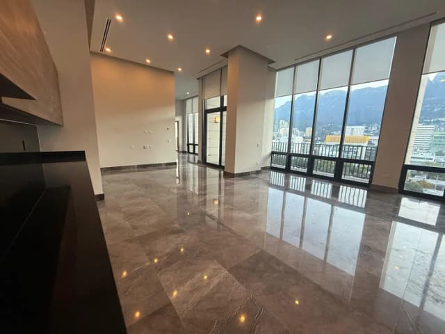 Departamento en Renta en Del Valle, San Pedro Garza García, Nuevo León