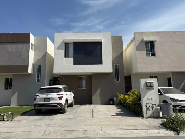 Casa en Venta en Mandara, García, Nuevo León