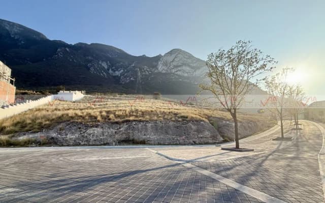 Terreno en Venta en Residencial Cordillera, Santa Catarina, Nuevo León