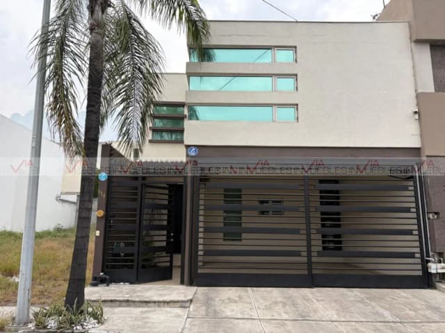 Casa en Renta en Cumbres Elite, Monterrey, Nuevo León