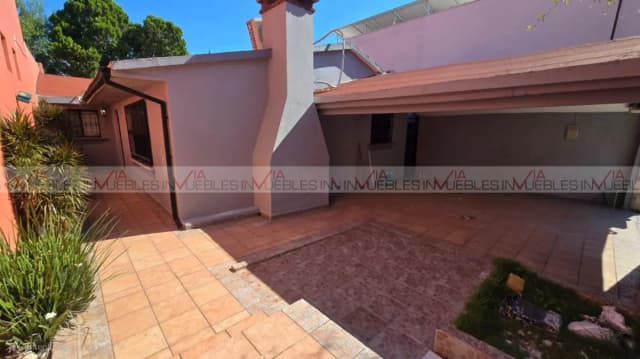 Casa en Venta en Valle de las Brisas, Monterrey, Nuevo León