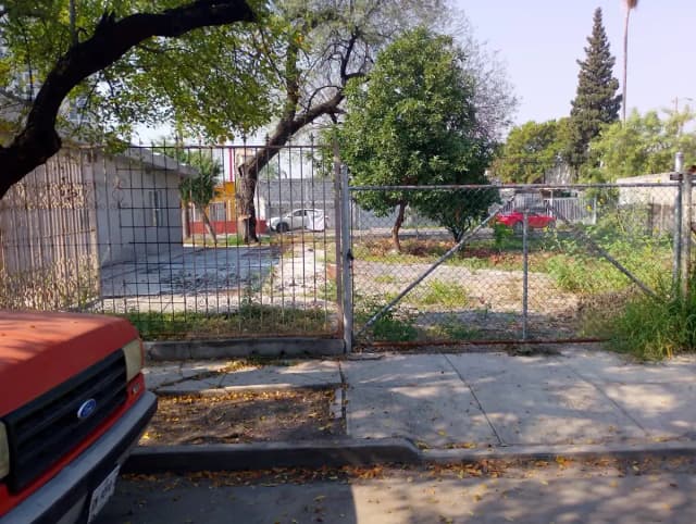 Terreno en Venta en España, Monterrey, Nuevo León