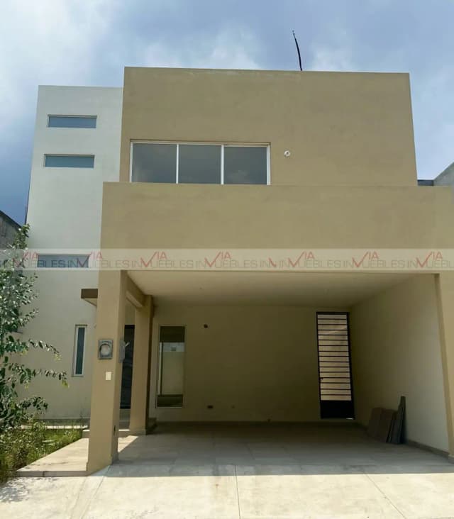 Casa en Venta en Santoral, García, Nuevo León